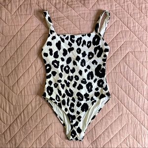 NEW * Andie “The Byron” Leopard Print Swimsuit